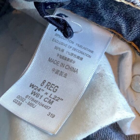 Levi’s Boys Jeans size 8, Adjustable Waist, Sports Tape on the legs - Picture 8 of 8